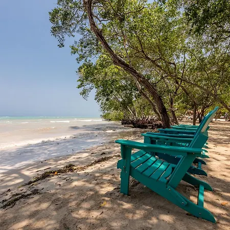Acasi Rustic Beach-3