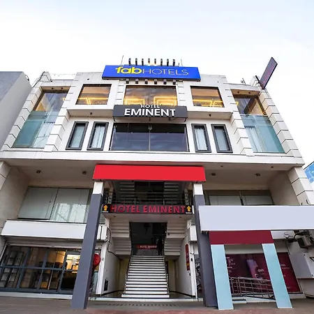 Fabhotel Eminent - Patel Nagar, 0Riental University-2