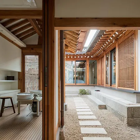 Nostalgia Hanok Hotel-2