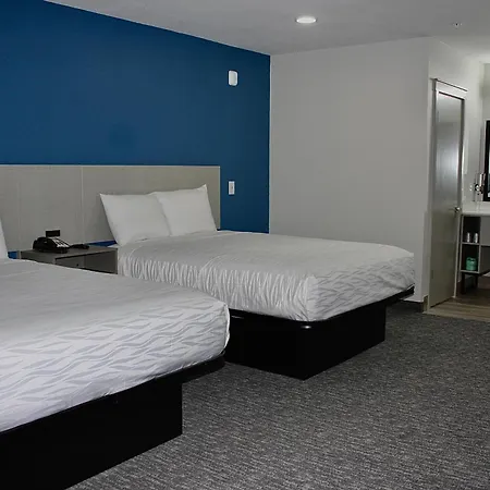 Hummingbird Hotel-2