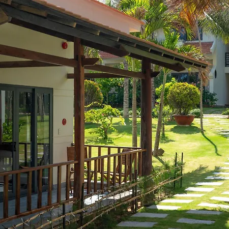 Blooming Lotus Resort Spa-2