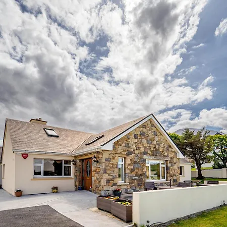 Bertra House B&B-2