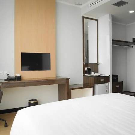 Dreamtel Jakarta-3