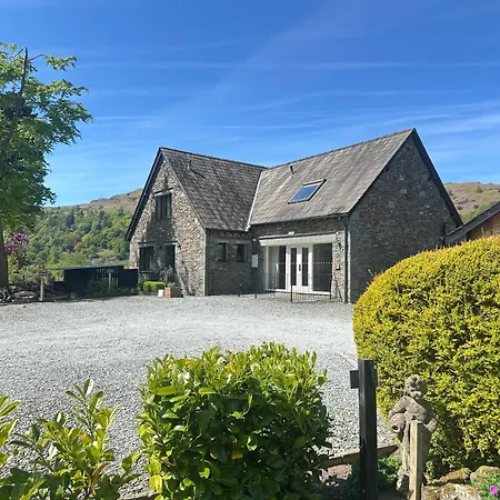 Bridge House Hotel & Silver Howe View Cottage-3