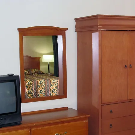 Country Inn Motel-2