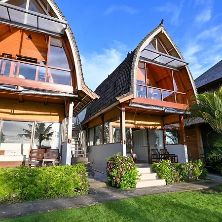 Canggu Wooden Green Paradise-3