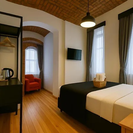 Taksim Istiklal Street Kamilbey Hotel-2