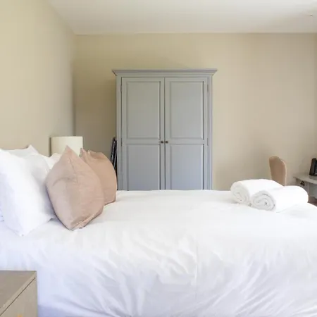 Bonnie Lodge By Broadford Hotel-2
