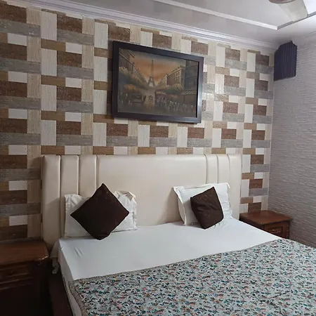 Hotel White Palace,Nizamuddin Railway Station-3