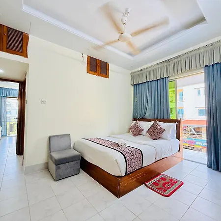 Hotel Coral Reef-3