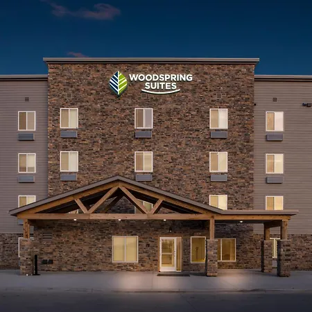 Woodspring Suites Coralville Iowa City-3