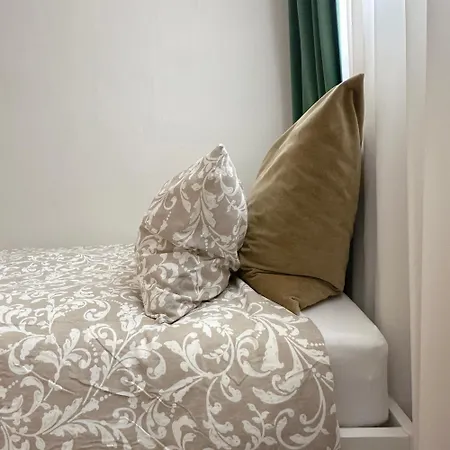 Sparrow House-International Guest Only-3