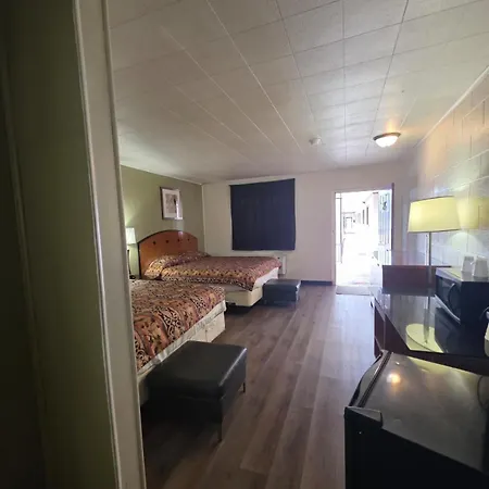 Stardust Inn-3
