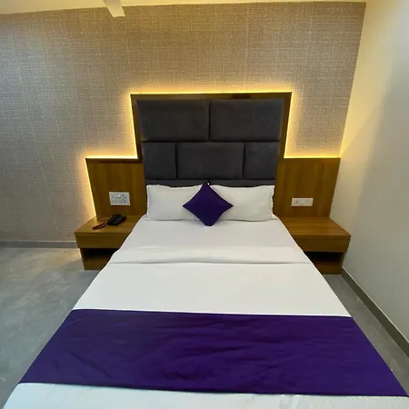 Hotel Bkc Gold View Near Bandra Kurla Complex-3