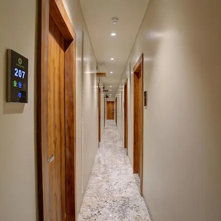 Starville Hotel Andheri Midc-3
