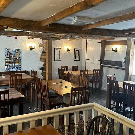The Black Horse Inn-3