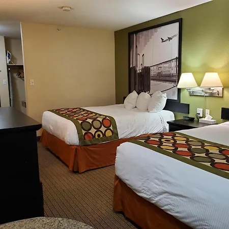Super 8 By Wyndham Edmonton International Airport-2