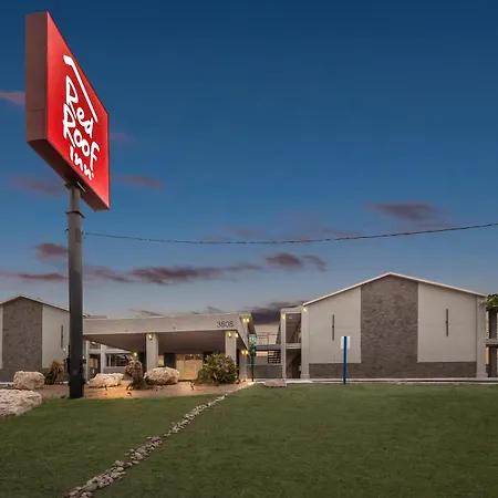 Red Roof Inn Del Rio-2