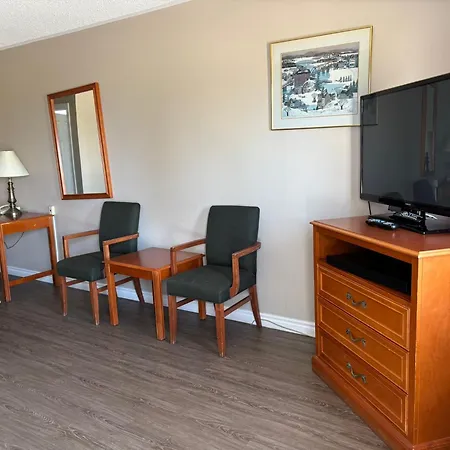 Seven Oakes Motel-3