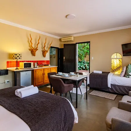 Pumleni Guesthouse-2