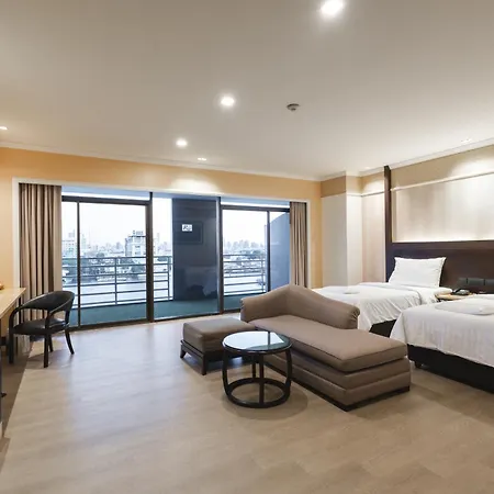 The Royal River Hotel-2