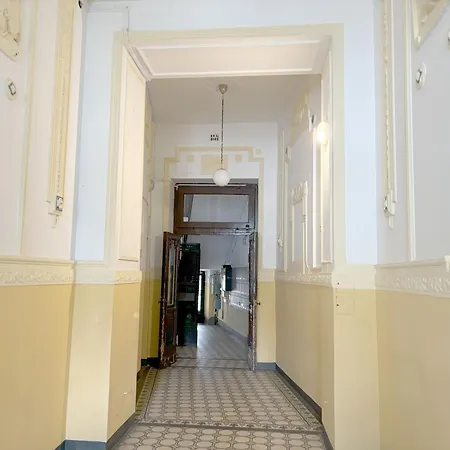 Artist Guest House-3