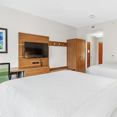 Holiday Inn Express & Suites Mobile - University Area By Ihg-2
