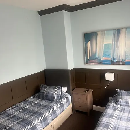 Crockets Hotel-2