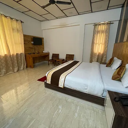Pink Park By Panache Hotels-2