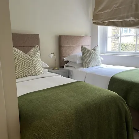 Belgravia Apartments-3