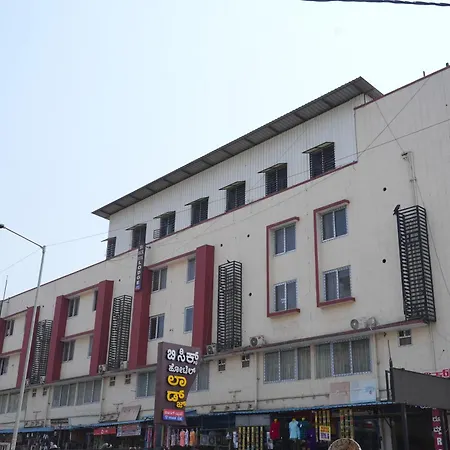 B Six Hotel-3