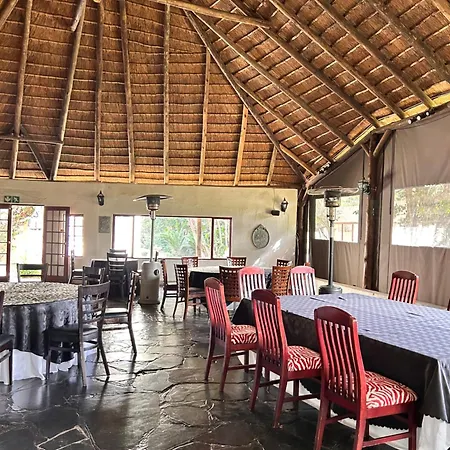 Idle Winds Lodge And Conference Centre-3