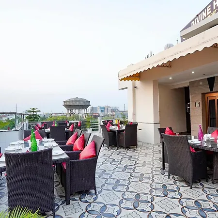 Divine Hotels & Banquets-2