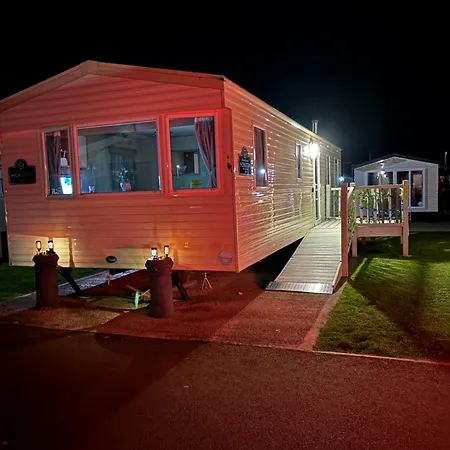 M&Js Caravan Hire-2