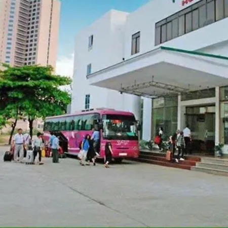 Khách sạn 2 sao trung tâm Khu Du Lịch Vườn Đào - Bãi Cháy - Hạ Long-2