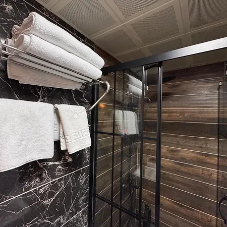 716 Pendik Suit OTEL-2