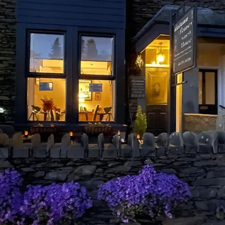 Autumn Leaves Guest House-3
