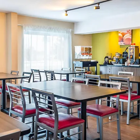 Comfort Inn Gatineau Centre-3