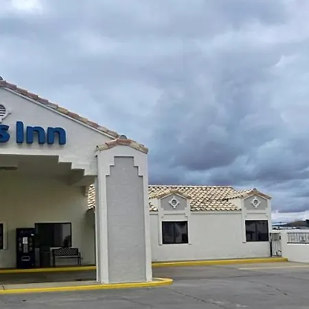 Days Inn By Wyndham Kingman West-3