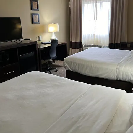 Days Inn & Suites By Wyndham Manheim Lebanon-3
