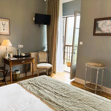 Logis Hotel Beau Site-3