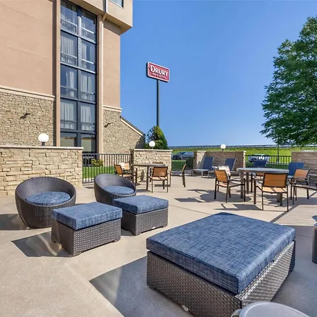 Drury Inn & Suites Paducah-2