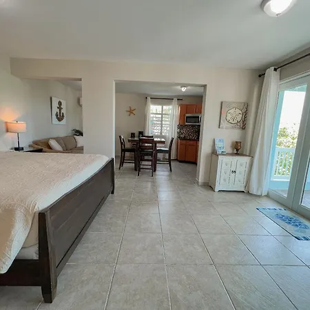 Island Charm Culebra - Studios & Suites - Amazing Water Views In Culebra Puerto Rico!-2
