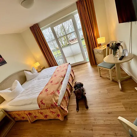 Altes Kasino Hotel am See-3