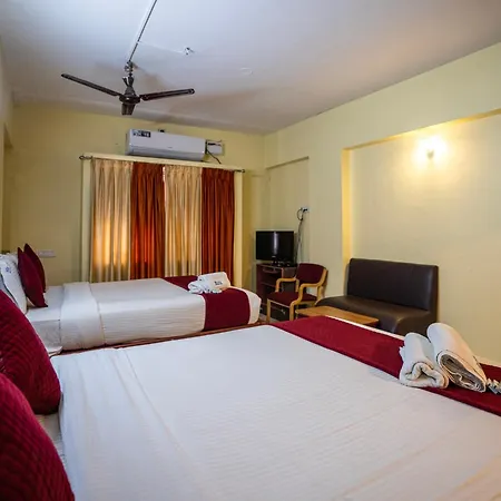 Hotel Vyshak International-3