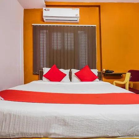 Hotel O Mint Leaves Near Alcazar Mall-2