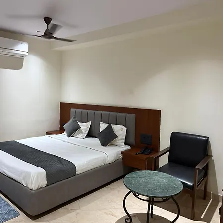 Agarwal'S Residency-3