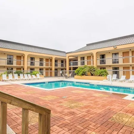 Oyo Hotel Baton Rouge Mid City-3