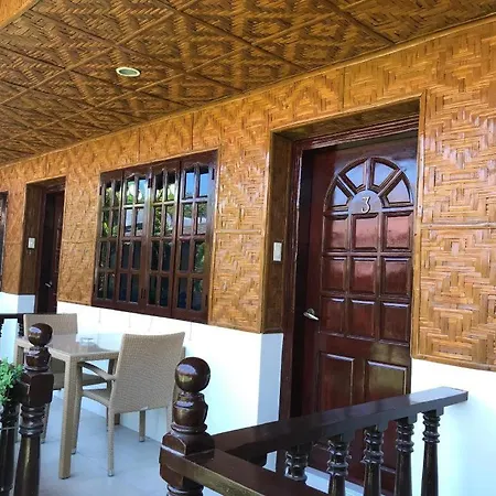 Cou Cou Bar Hotel & Restaurant-2
