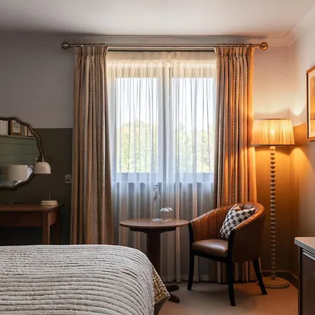 Crown Hotel-3